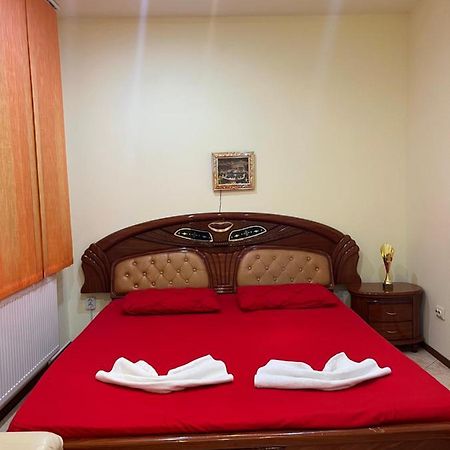 Bed and Breakfast Aurora Boutique-Studio Premium Bukarest Exterior foto